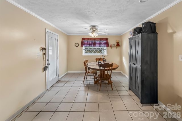 1640 W Nc 10 Highway, Newton, NC 28658