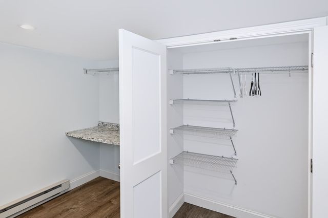 35 Fountain St, Milford, MA 01757