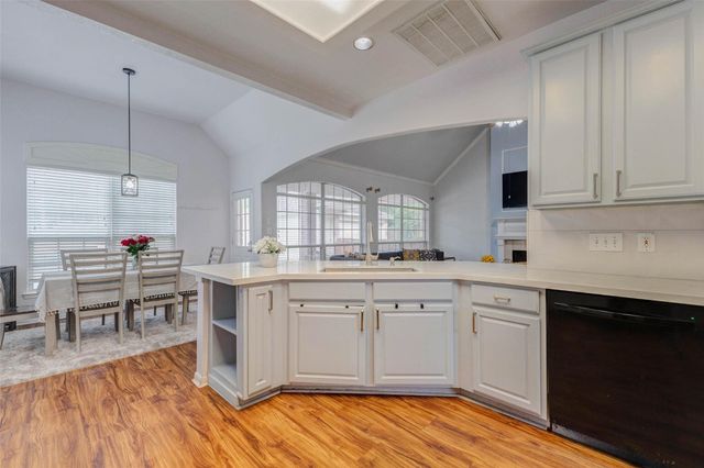 1606 Barrington Hills Lane, Katy, TX 77450