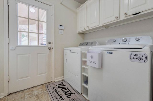 1606 Barrington Hills Lane, Katy, TX 77450