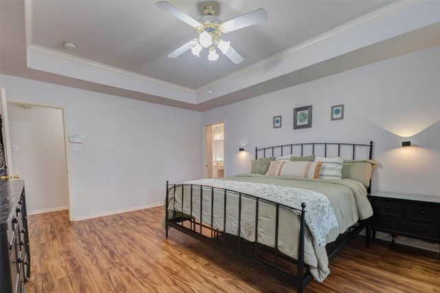 1606 Barrington Hills Lane, Katy, TX 77450