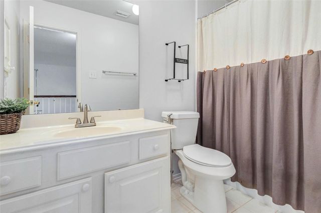 1606 Barrington Hills Lane, Katy, TX 77450