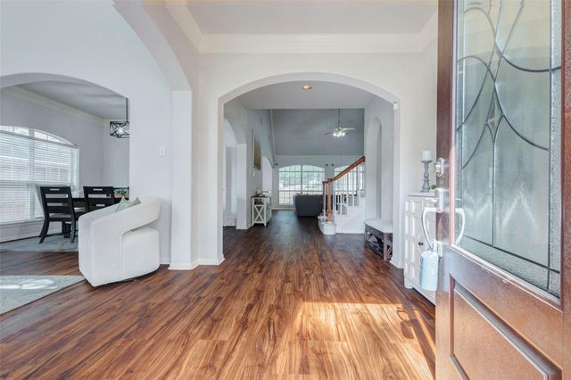 1606 Barrington Hills Lane, Katy, TX 77450