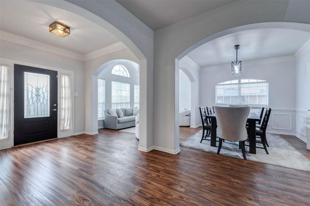 1606 Barrington Hills Lane, Katy, TX 77450