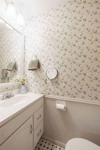 42 Tahoe Drive, Greece, NY 14616