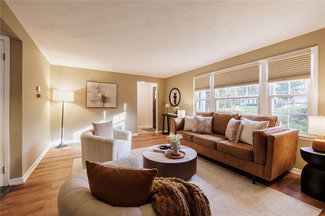 42 Tahoe Drive, Greece, NY 14616