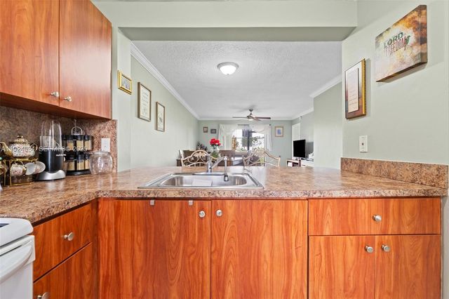 821 NE 207th Ln 102-1, Miami, FL 33179