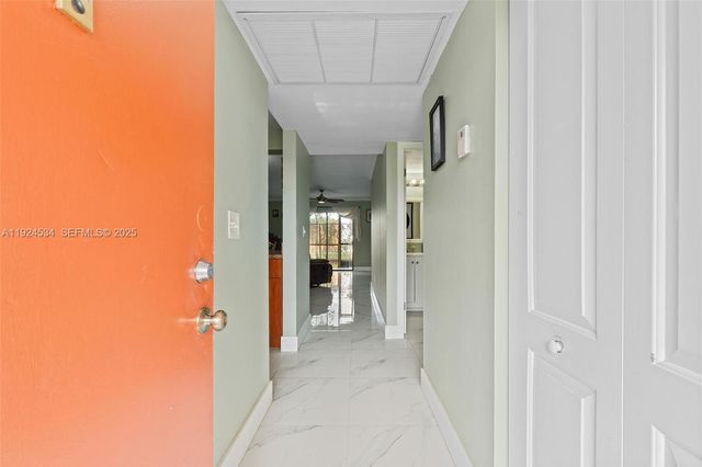 821 NE 207th Ln 102-1, Miami, FL 33179