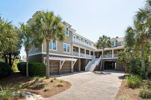 304 Ocean Boulevard, Isle Of Palms, SC 29451