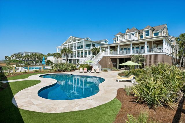 304 Ocean Boulevard, Isle Of Palms, SC 29451