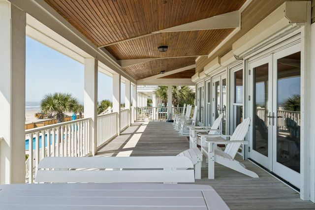 304 Ocean Boulevard, Isle Of Palms, SC 29451