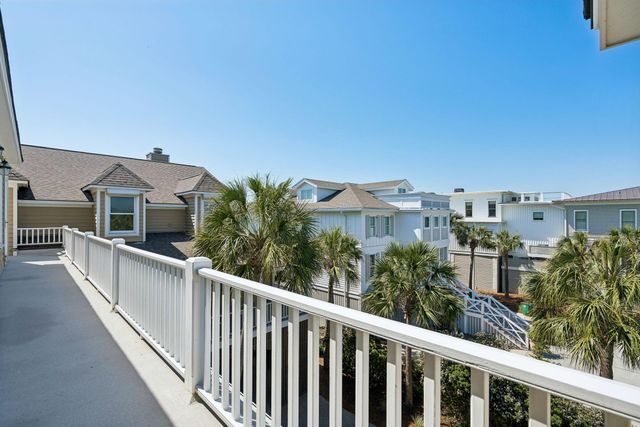 304 Ocean Boulevard, Isle Of Palms, SC 29451