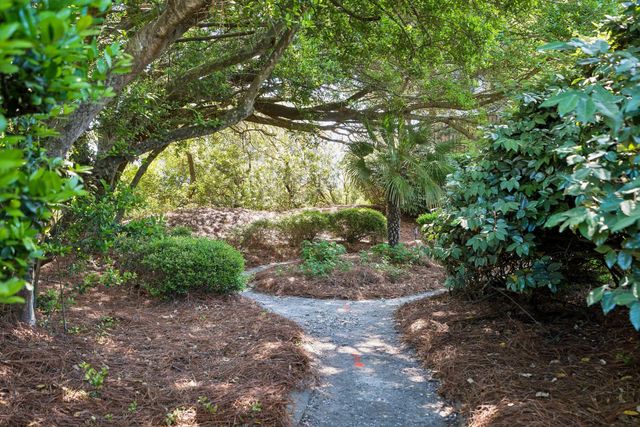 304 Ocean Boulevard, Isle Of Palms, SC 29451