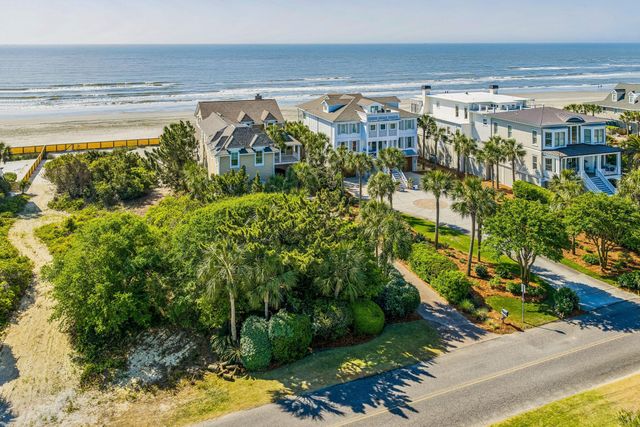 304 Ocean Boulevard, Isle Of Palms, SC 29451