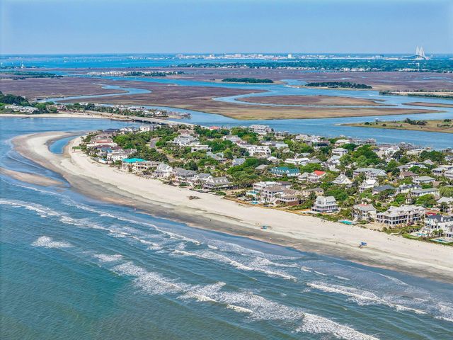 304 Ocean Boulevard, Isle Of Palms, SC 29451