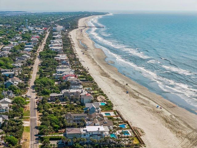 304 Ocean Boulevard, Isle Of Palms, SC 29451