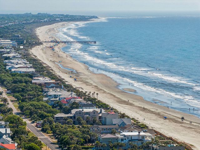 304 Ocean Boulevard, Isle Of Palms, SC 29451