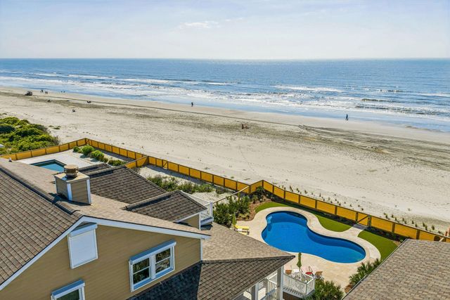 304 Ocean Boulevard, Isle Of Palms, SC 29451