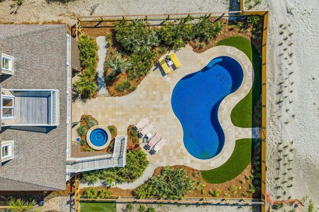 304 Ocean Boulevard, Isle Of Palms, SC 29451