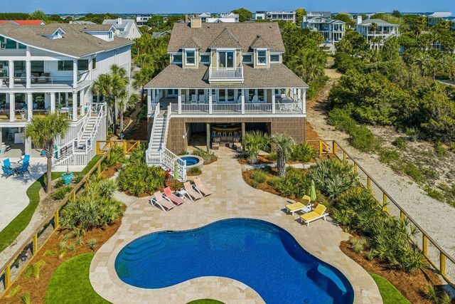 304 Ocean Boulevard, Isle Of Palms, SC 29451