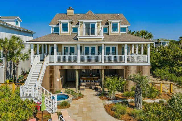 304 Ocean Boulevard, Isle Of Palms, SC 29451