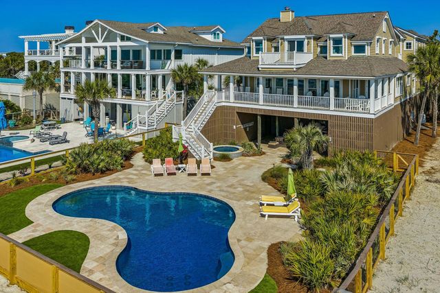 304 Ocean Boulevard, Isle Of Palms, SC 29451
