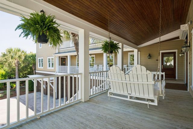 304 Ocean Boulevard, Isle Of Palms, SC 29451