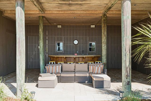 304 Ocean Boulevard, Isle Of Palms, SC 29451