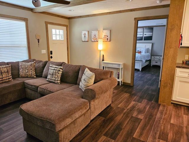 105 Saddle Surrey Road, Coldspring, TX 77331