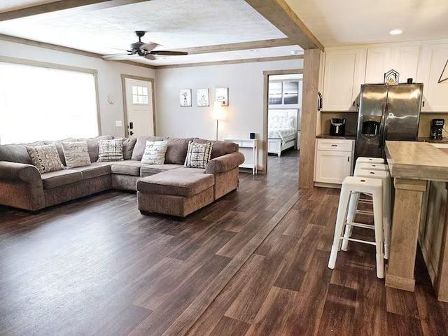 105 Saddle Surrey Road, Coldspring, TX 77331