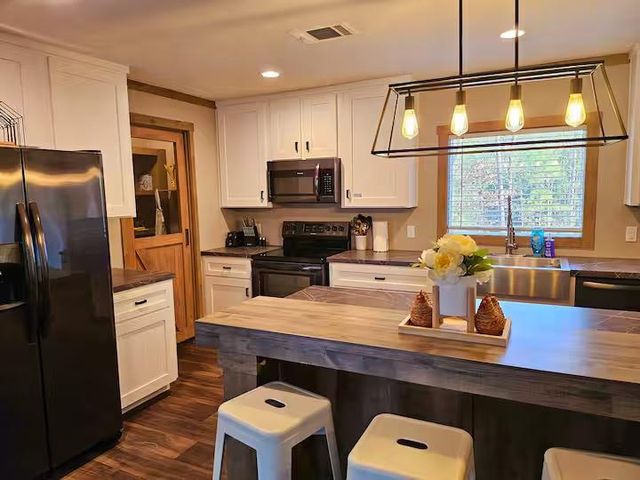 105 Saddle Surrey Road, Coldspring, TX 77331