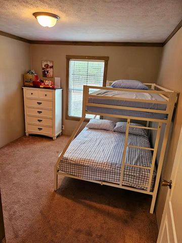 105 Saddle Surrey Road, Coldspring, TX 77331