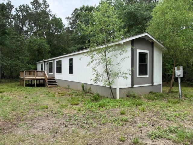 105 Saddle Surrey Road, Coldspring, TX 77331