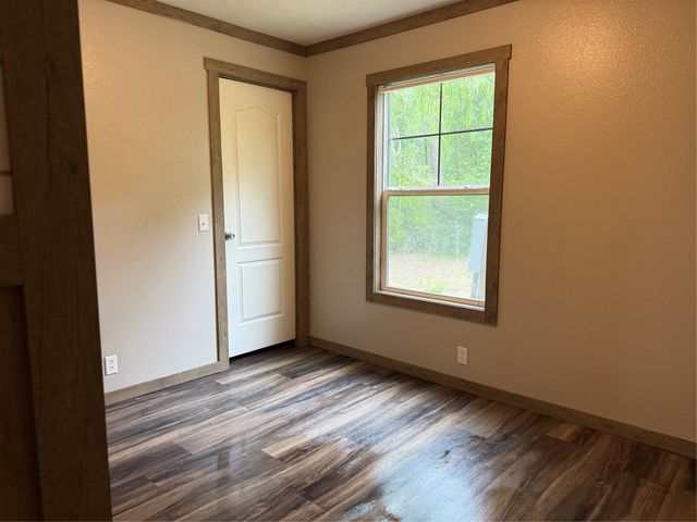 105 Saddle Surrey Road, Coldspring, TX 77331