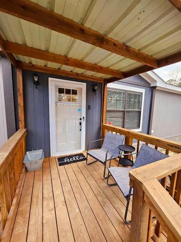 105 Saddle Surrey Road, Coldspring, TX 77331