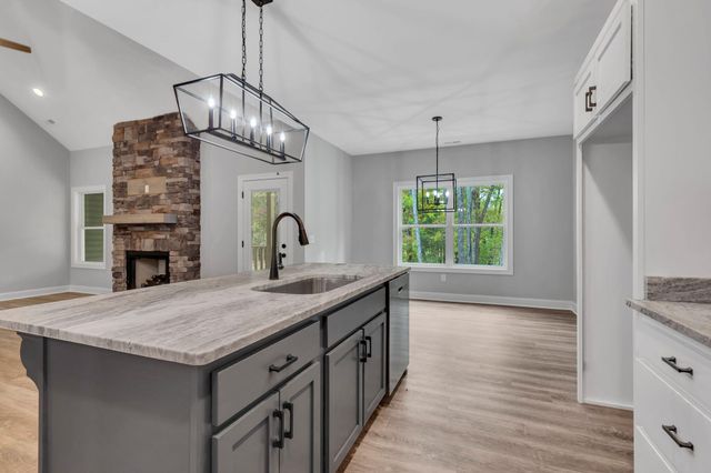 52 Dale Street, Mcminnville, TN 37110