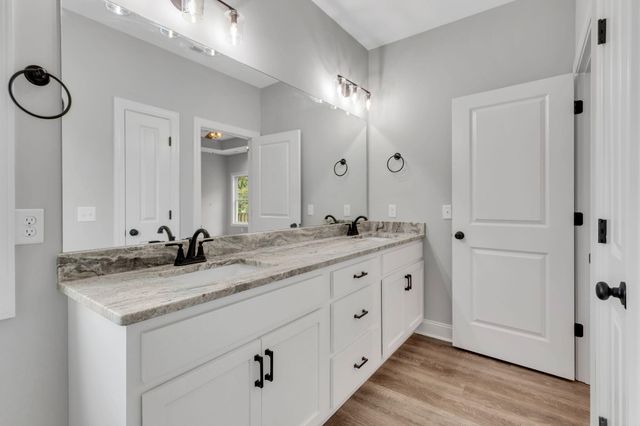 52 Dale Street, Mcminnville, TN 37110