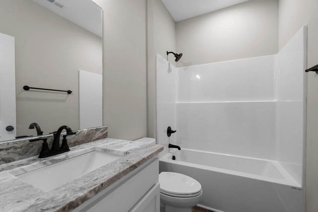 52 Dale Street, Mcminnville, TN 37110