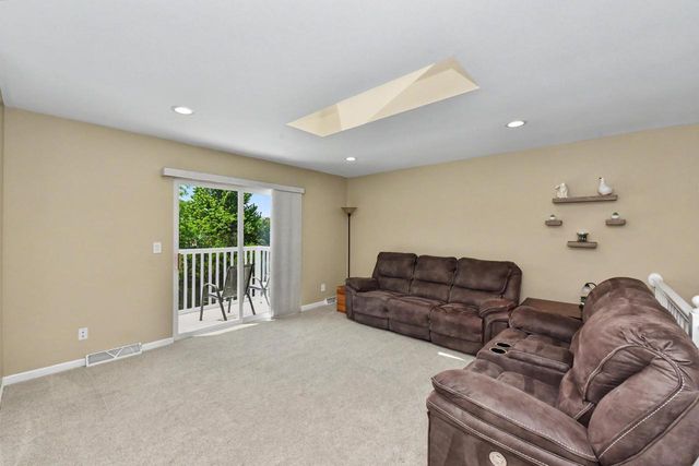 9013 S 26th STREET, Oak Creek, WI 53154