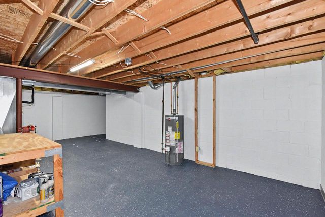 9013 S 26th STREET, Oak Creek, WI 53154