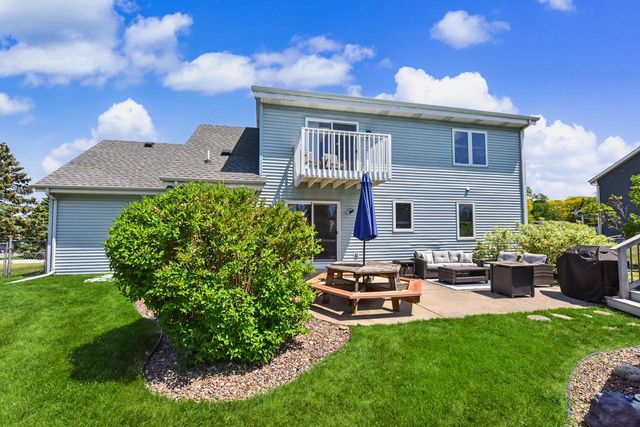 9013 S 26th STREET, Oak Creek, WI 53154