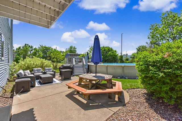 9013 S 26th STREET, Oak Creek, WI 53154