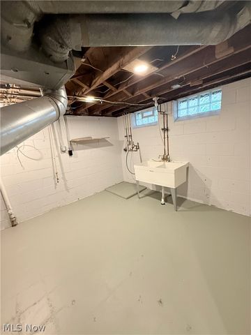 5380 E 131st Street, Cleveland, OH 44125