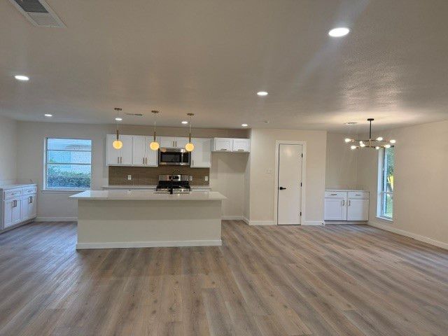 12911 Mitchwin Road, Farmers Branch, TX 75234