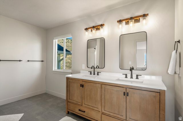 768 N MAPLE ST, Huntsville, UT 84317
