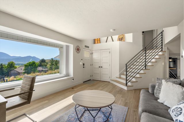 768 N MAPLE ST, Huntsville, UT 84317