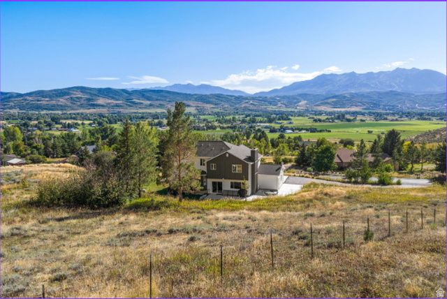 768 N MAPLE ST, Huntsville, UT 84317