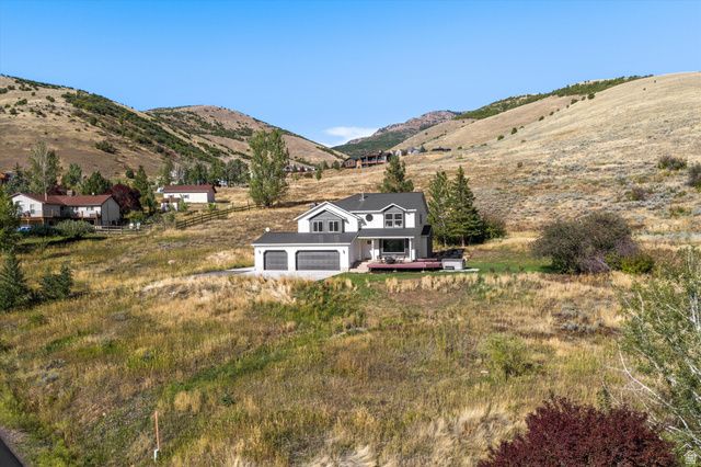 768 N MAPLE ST, Huntsville, UT 84317