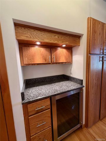 10655 Beardslee Road, Perry Township, MI 48872