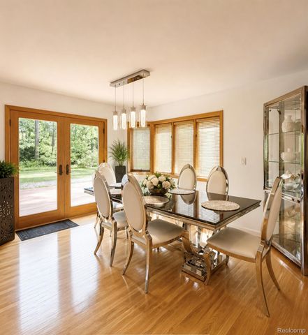 10655 Beardslee Road, Perry Township, MI 48872